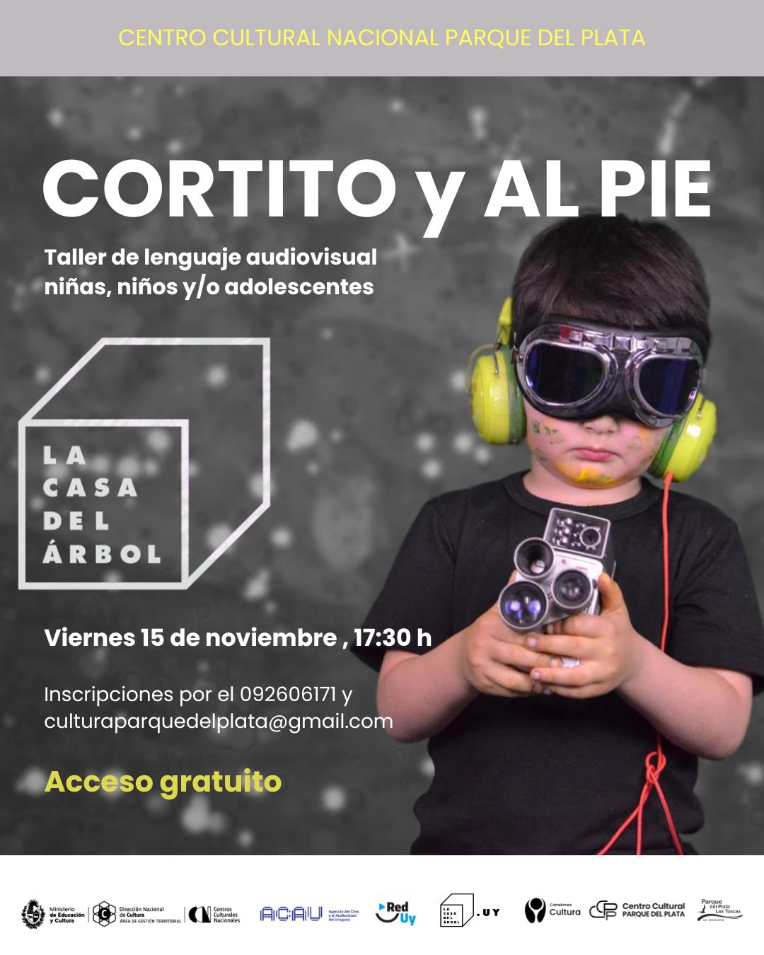 Cortito y al Pie