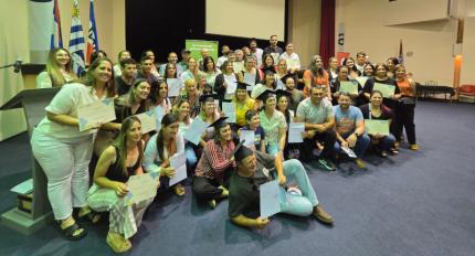 Entrega de certificados del Centro de Estudios Estratégicos Canario y del Programa ProCES 2024 Entrega de certificados del Centro de Estudios Estratégicos Canario y del Programa ProCES 2024s del Centro de Estudios Estratégicos Canario